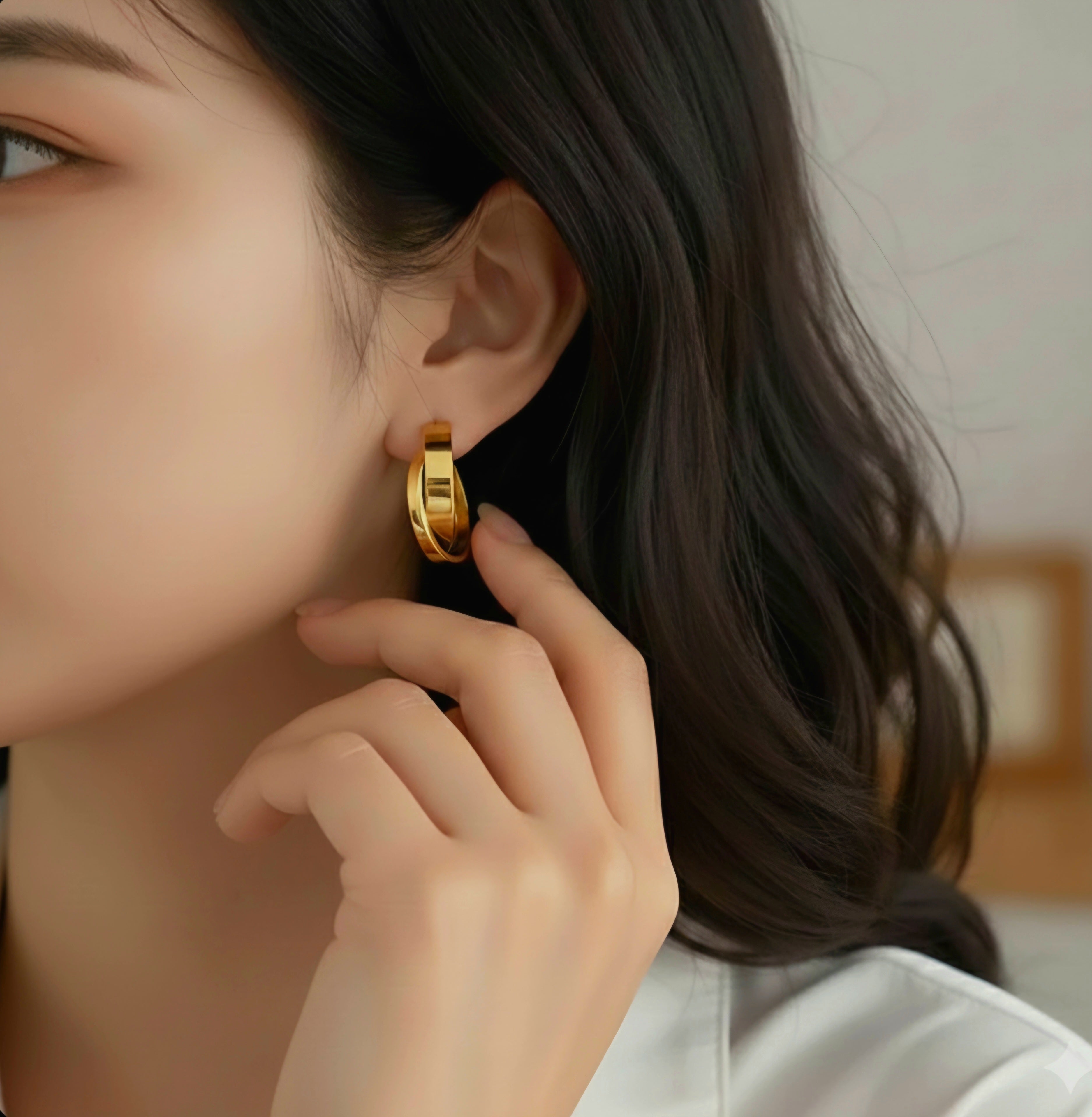 Nirvano Y2K Gedraaide Hoepel Oorbellen - Goud en Zilverkleur